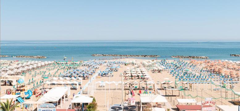 Hotel Spiaggia Cattolica Extérieur photo