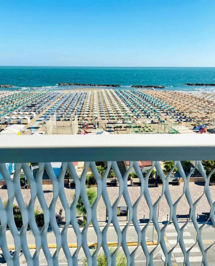 Hotel Spiaggia Cattolica Extérieur photo